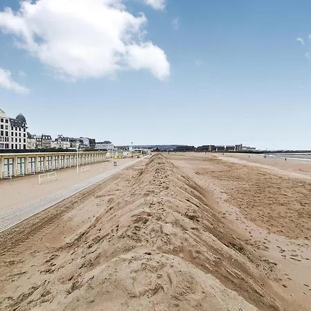 Апартаменты Stunning In Трувиль-сюр-Мер