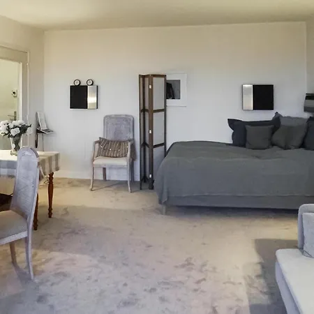 1 Bedroom Cozy In Apartamento Trouville-sur-Mer