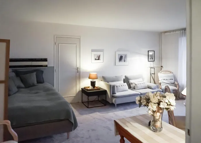 Stunning In * Trouville-sur-Mer